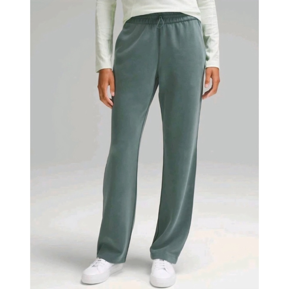 Lululemon Softstreme High-Rise Pant Green Pants Dark Forest Size 12 - Picture 1 of 10